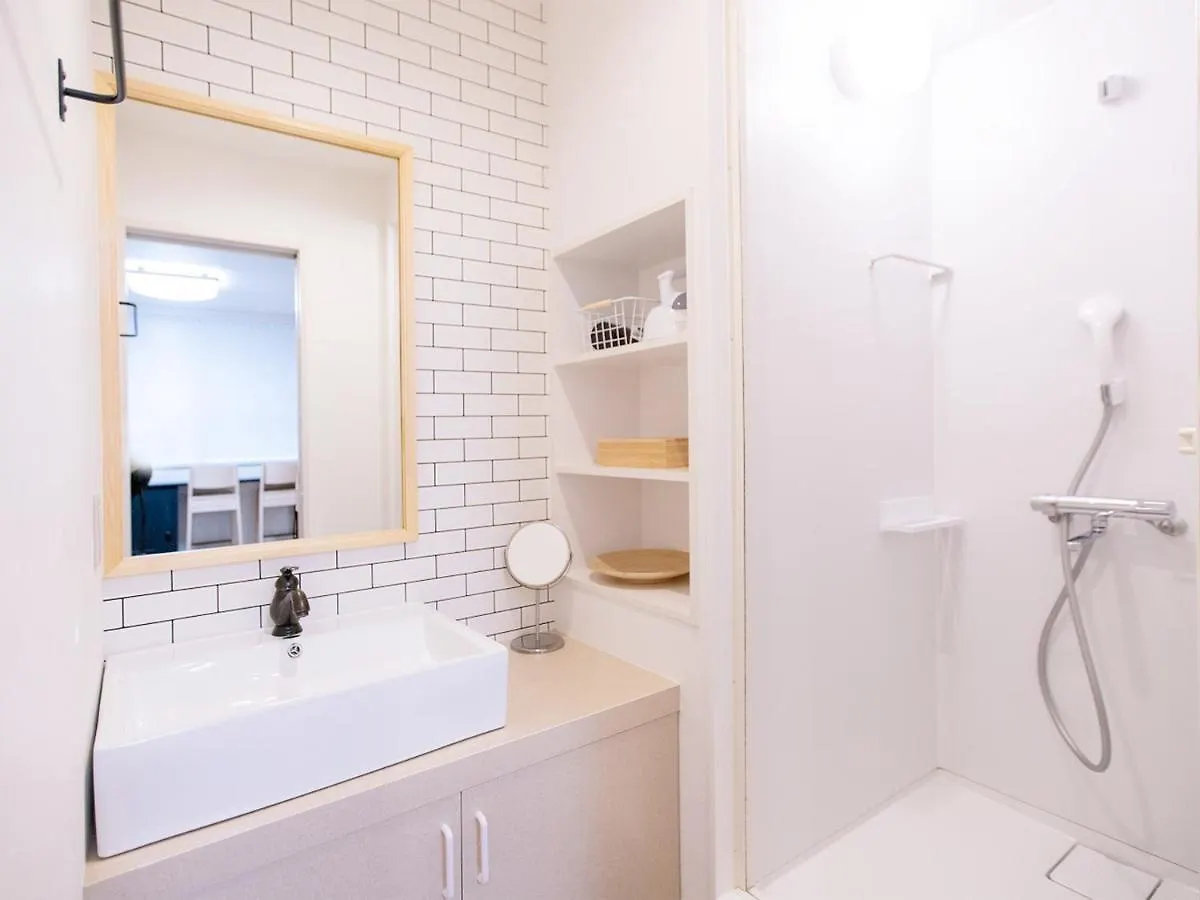 ***  Tsubame Hotel Asakusabashi: Central Tokyo Base with Kitchen & Laundry Japan
