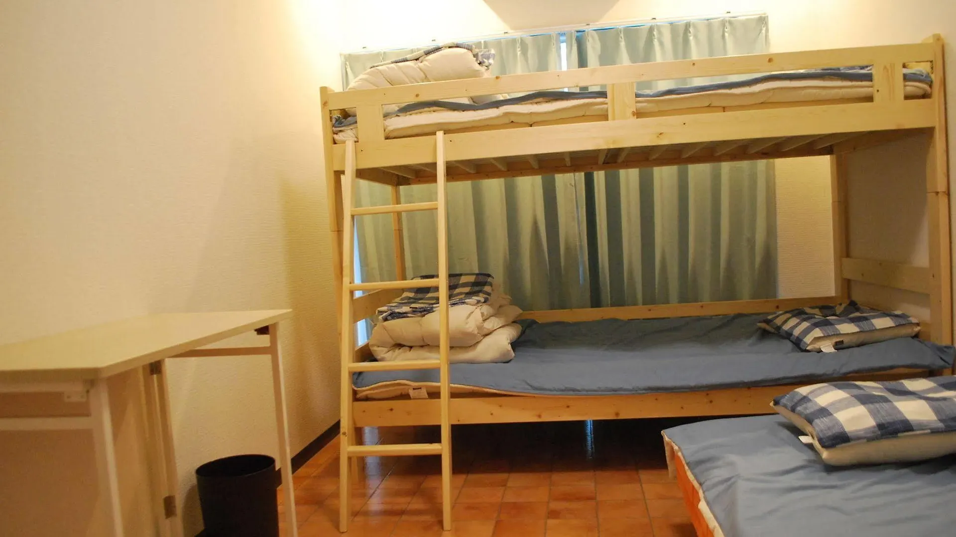 ***  Tsubame Hotel Asakusabashi: Central Tokyo Base with Kitchen & Laundry Japan